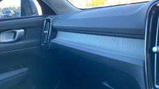 Volvo Xc40 2.0 B4P Inscription Pro 5dr Auto Petrol Estate